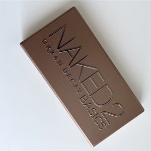 Urban Decay Naked 2 Eyeshadow palette